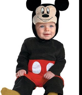 2 year old Son of @JamesSPotter and @EllaCPotter. Twin brother of @GraceAPotter... Sticky is fun