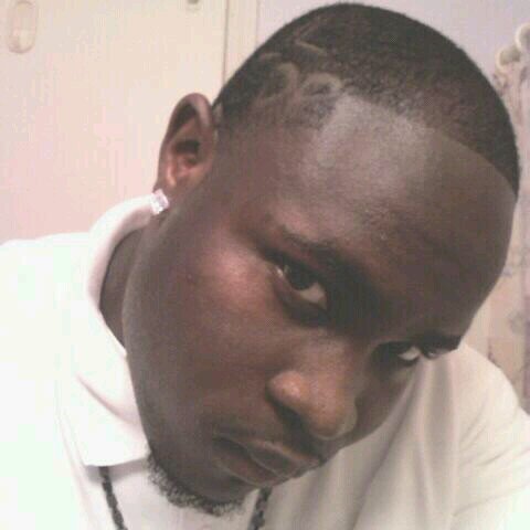 dpizzil20's profile picture. ☆•★`5/11/13`★•☆