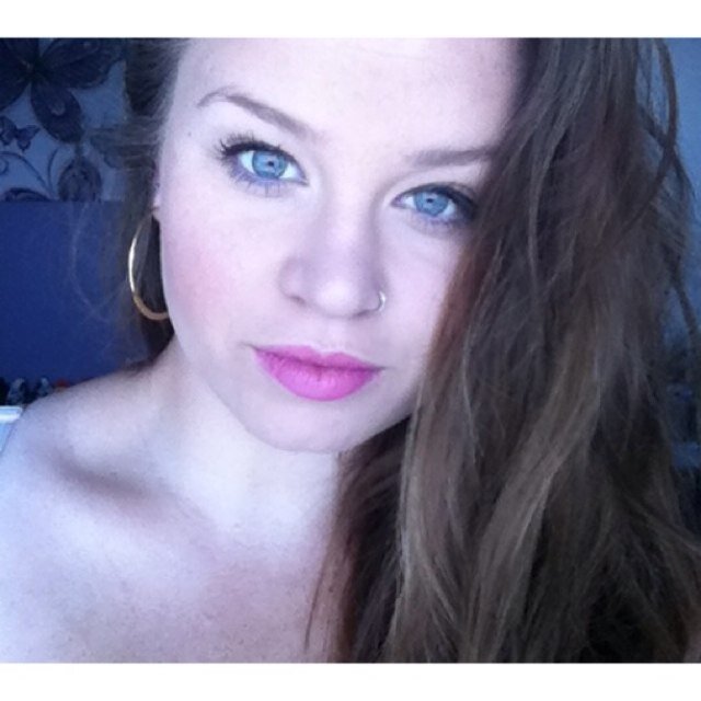 17 • you are beautiful • ♡ http://t.co/pUqXU7PJV5