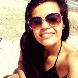 Mas, com certeza todos os que ficam tem sempre algo a dizer sobre ela.Xx http://t.co/Z23thyxI7C
