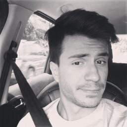 Quando queremos alguma coisa lutamos por ela , por isso que eu luto todos os dias por ti @Pelurestart