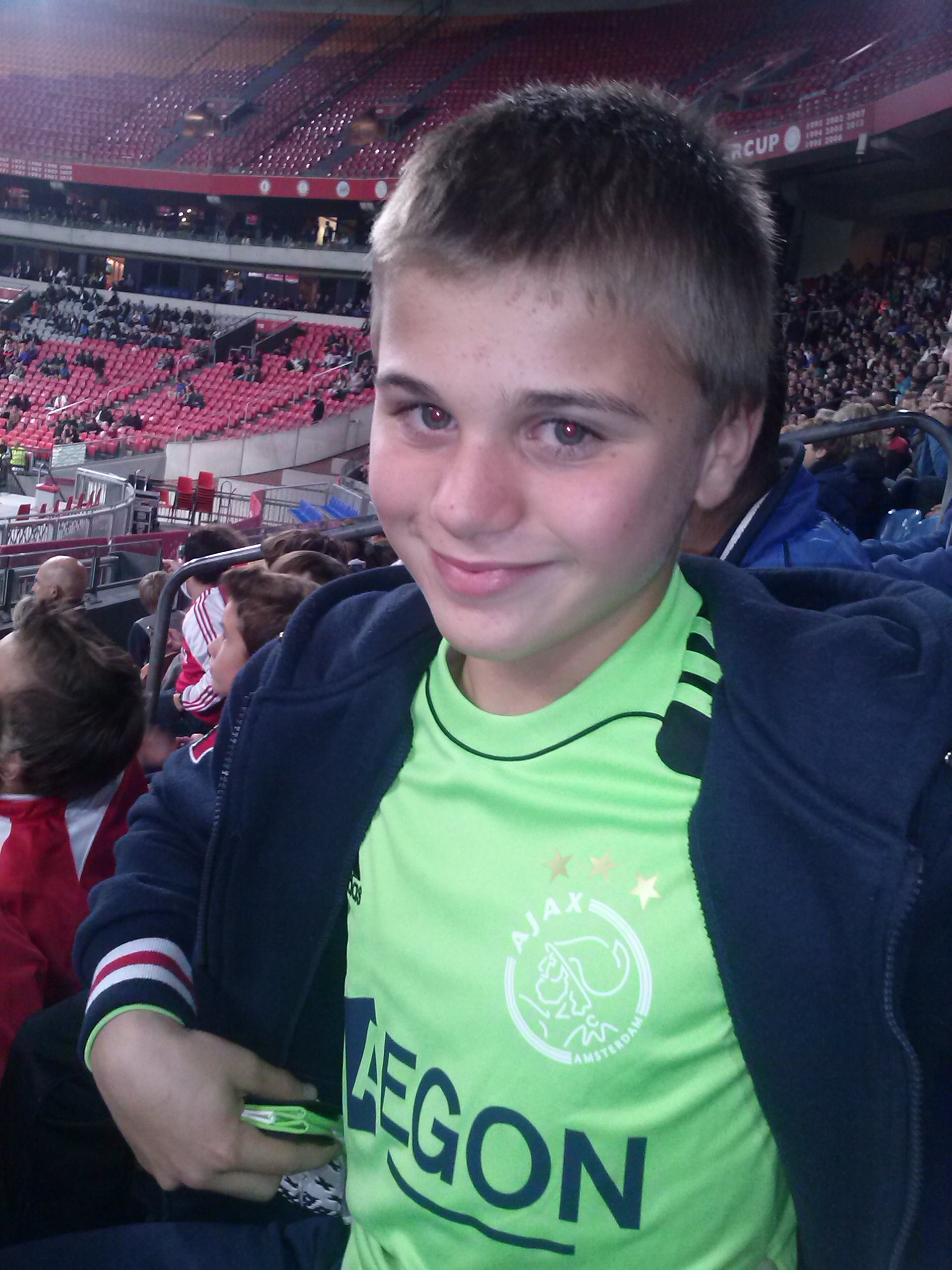 1club 1stad Ajax Amsterdam spurjoden hehe Ajax spurjoden hehe.WIJ ZIJN KAMPIOENEN WIJ ZIJN KAMPIOEN WIJ ZIJN KAMPIOEN  32 keer LANGSKAMPIOEN