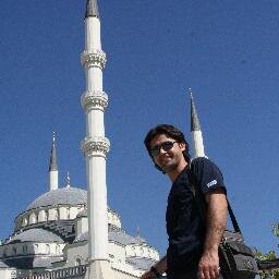 Kendini bilmeye talip.