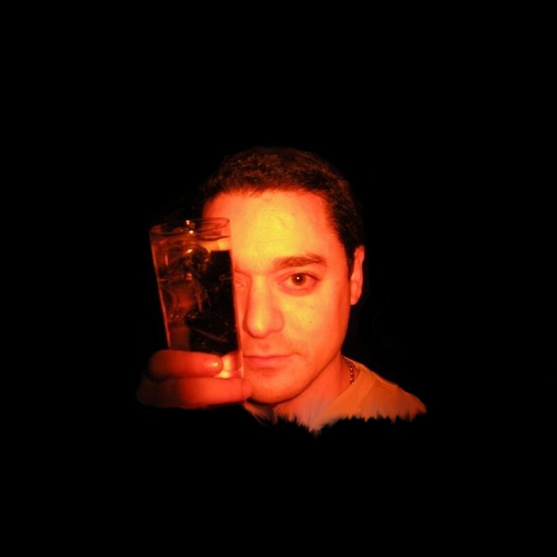 mikimundista's profile picture. Mikimundano por la vida, okupa de casas ajenas y siempre dispuesto a una birrita