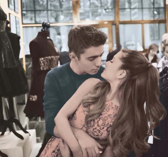 @ArianaGrande and @NathanTheWanted are Perfect together!!!