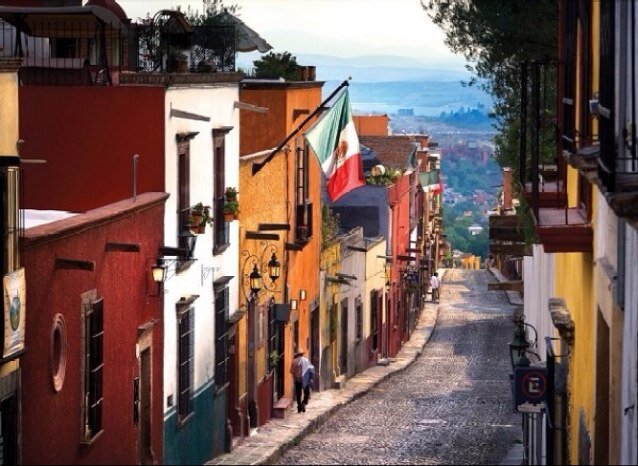 Recarga los celulares de tu Familia con http://t.co/aN7CLPswei desde cualquier parte de LatinoAmerica es facil! @mexicomobil