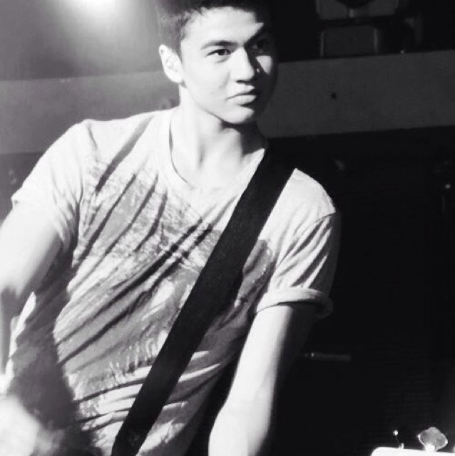 5 SECONDS OF SUMMER IS THE SHIT!