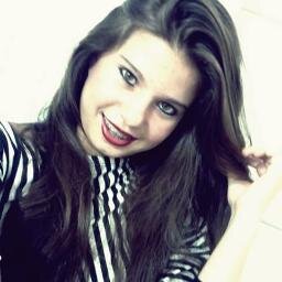 Acho que fiz tudo do jeito melhor, meio torto, talvez, mas tenho tentado da maneira mais bonita que sei.