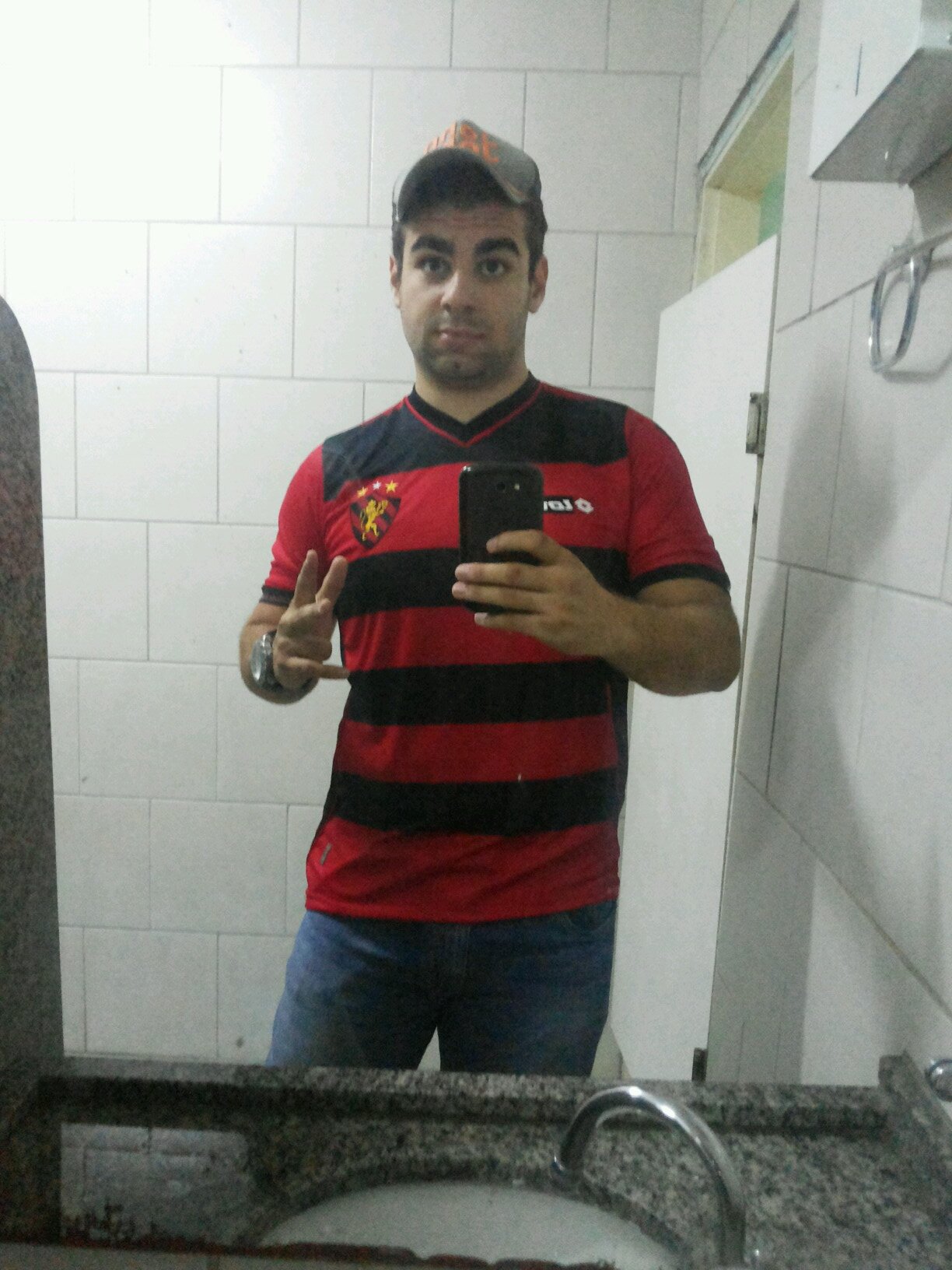 “Se Ele morreu por você, você pode viver por Ele.”