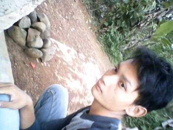 sobursanusi's profile picture. yang muda yang tua dan bijaksana.
kami hanya ingin berbagi...