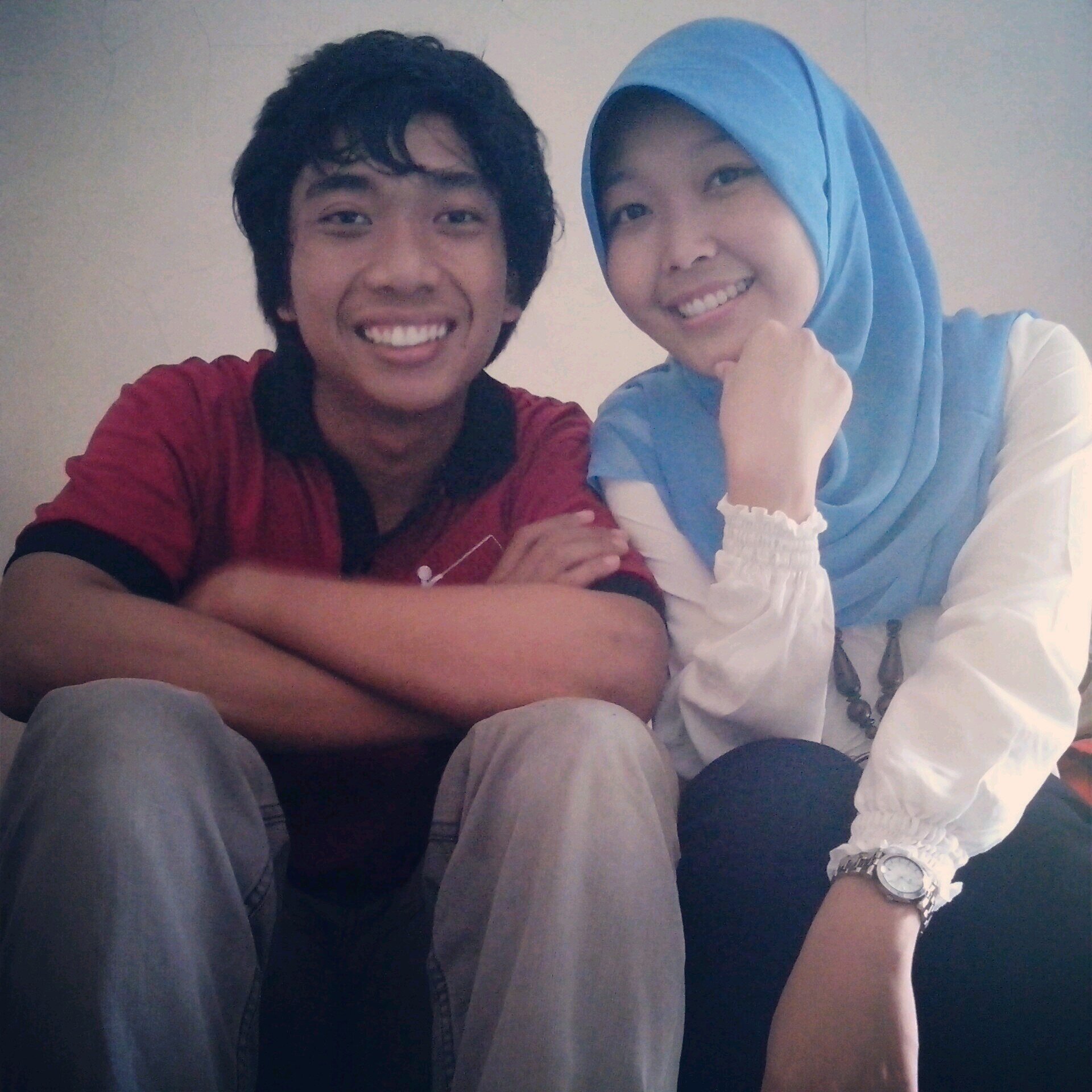 Semuler's profile picture. (Cest La Vie) Sebenarnya kita sedang membuat cerita, maka buatlah cerita semenarik mungkin,... instagram: semuler