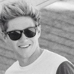 Directioner ∞ l Crazy Mofo l 5SOS l Belieber l Mixer l Potterhead l Follow me I follow back Instantly :)