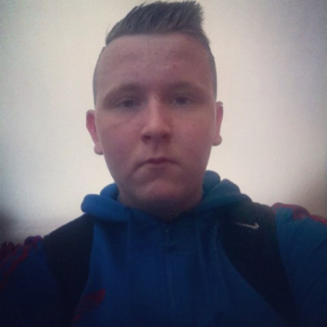 from northern ireland follow me lads|die heart Glentoran Rangers and liverpool fan |Glentoran Season Ticket Holder|