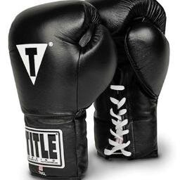 Offers training equipment including gloves, speed bags, and heavy bags from a number of manufacturers.