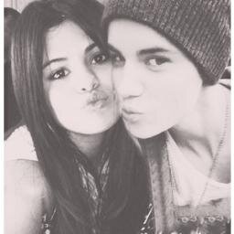 http://t.co/uWMhqTG5CK  @we_love_demiiii