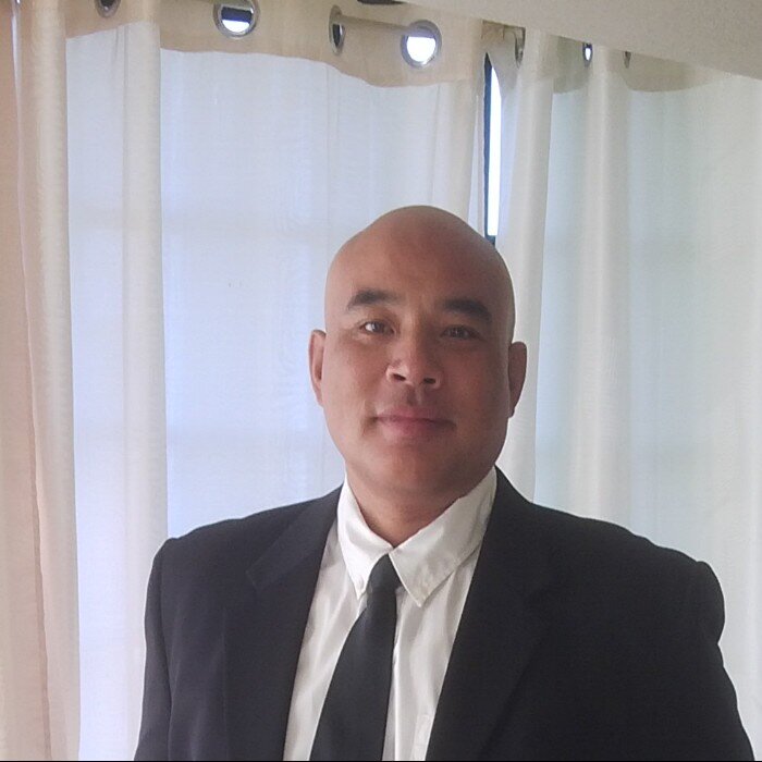 Deadmunny's profile picture. Partner in a small   Travel Retail operations business.