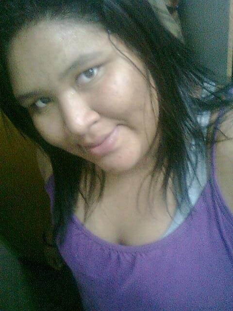 Rachelletoo's profile picture. =) con muchas ganas de hablarte pero el orgullo me gana =)