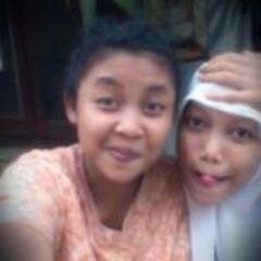 ini gaya gue gasuka jangan marah :):p