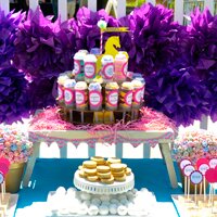 We're your eventplanneristas- we love nothing more than to throw a great party!