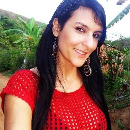 sou uma pessoa legal com quem e legal comigo sou sincera e odeio mentiras