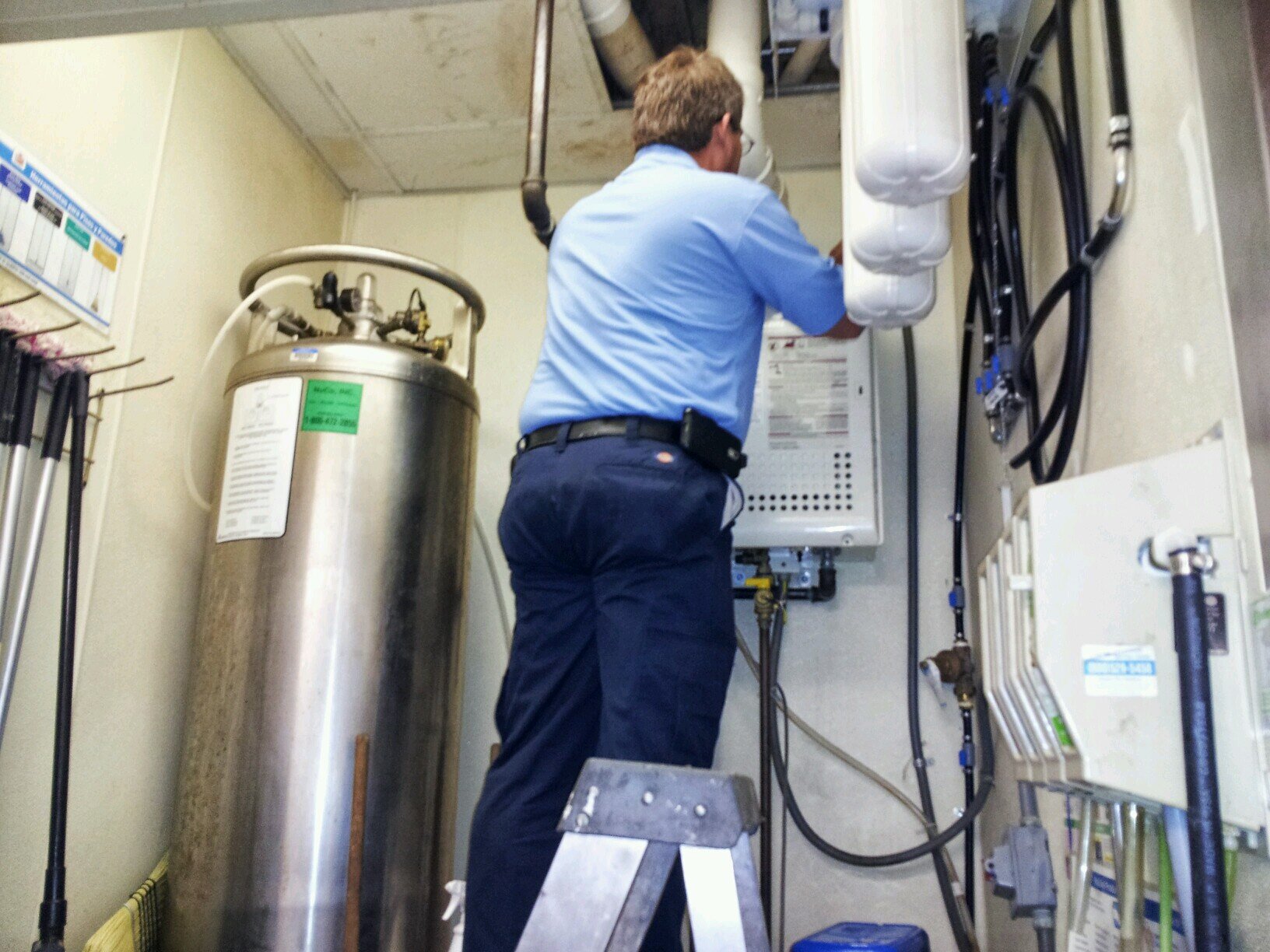 Restaurant/Hotel/Office facilities maintenance company. Four fully staffed divisions specializing in Plumbing, HVAC, and Electrical needs.