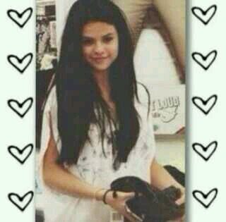 100selBaa's profile picture. heey its a free follow please follow my bff @ForeverWeWin ask for follow back!! :) love youu