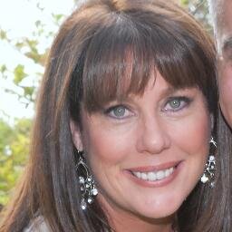 Mom of an aspiring athlete, staffing/recruiting enthusiast, Long Island beach lover⛵️skier