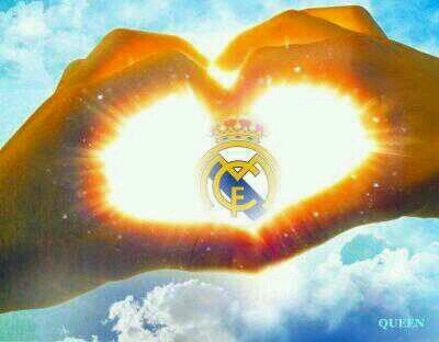 Ella. El mundo nunca vio una sonrisa como la suya. 26. Madridista hasta la muerte, del Bernabeú al cielo. Hala Madrid y nada más!!!
