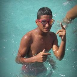 HUMILDADE nãoO te faz melhoOr que niinguém. Maiis te faz diiferente de muiitoOs''...^^