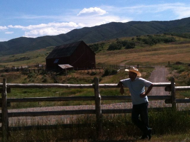 KhesrauArsalai's profile picture. 