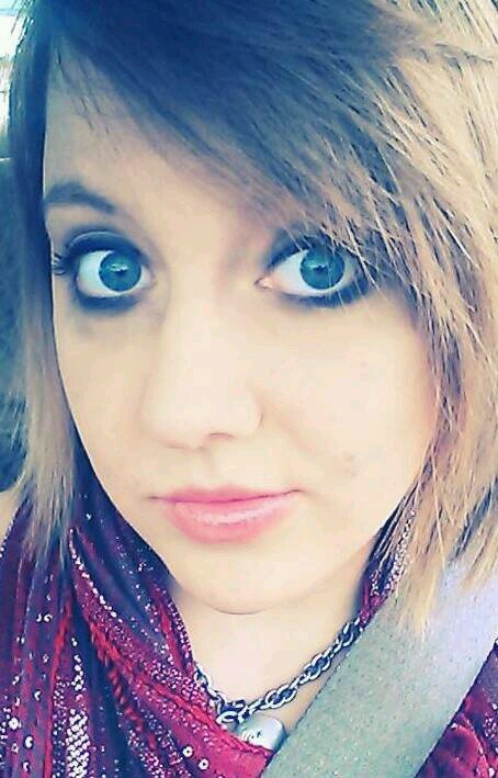 I'm a city girl from a  ountry town that loves to talk to people. I'm pretty much down for anything once just don't make me mad :-)