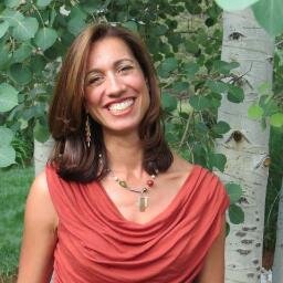 Purpose-driven Entrepreneur, Certified Hand Analyst, winegrape grower, adventure traveler, scuba diver, salsa dancer, athlete & mama!