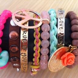 Making Bracelets 3 Following = 0,00 $