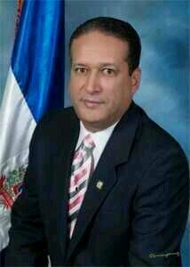 Apoyando al presidente del partido @LeonelFernandez