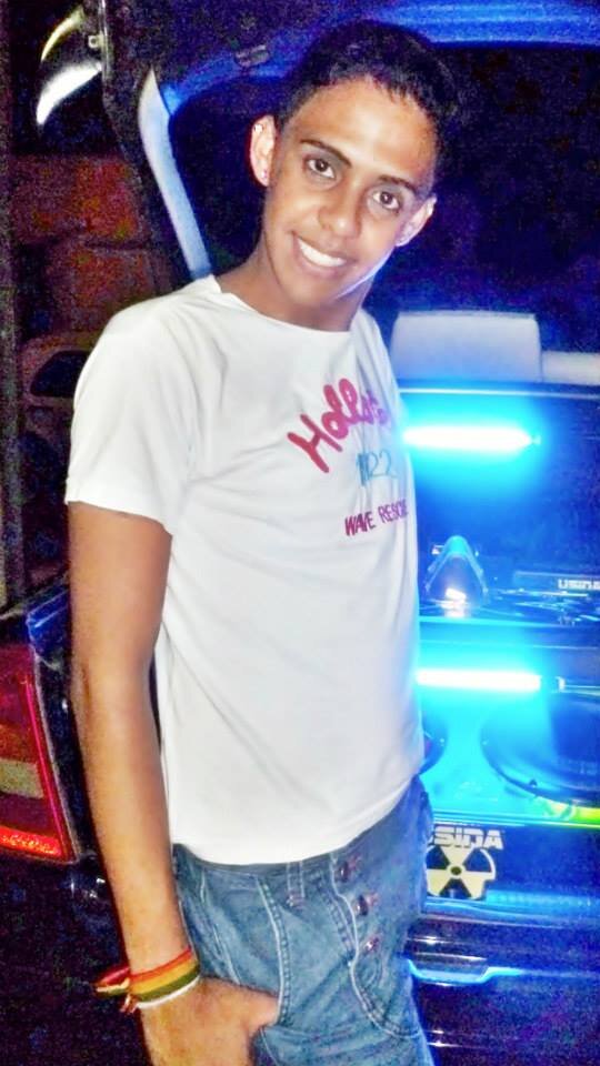 Nunca diga te amo se não te interessa. 
Nunca fale sobre sentimentos se estes não existem. Nunca toque numa vida se não pretende romper um coração.