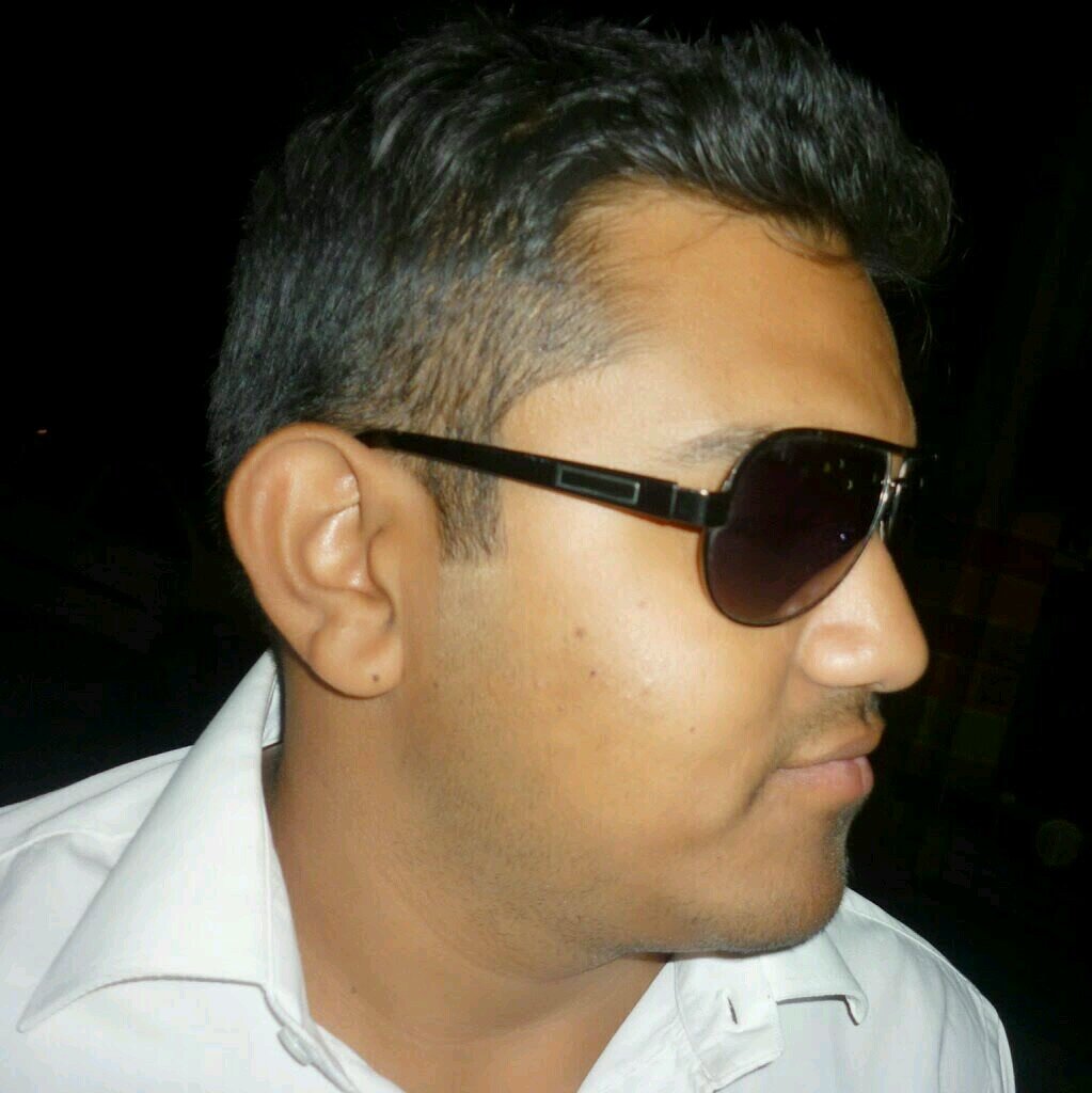education- studying in  S V B I T .  b'date- 22/11/1993