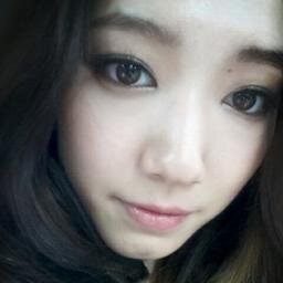 Annyong Haseyo!/Proud na Addict sa KPOP at Wattpad