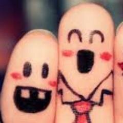 PijamadaLa's profile picture. De Nemo aprendí a buscarte,de Wall-e hacer todo por ti,de Monsters Inc a aceptarte y de Toy Story a dejarte ir †