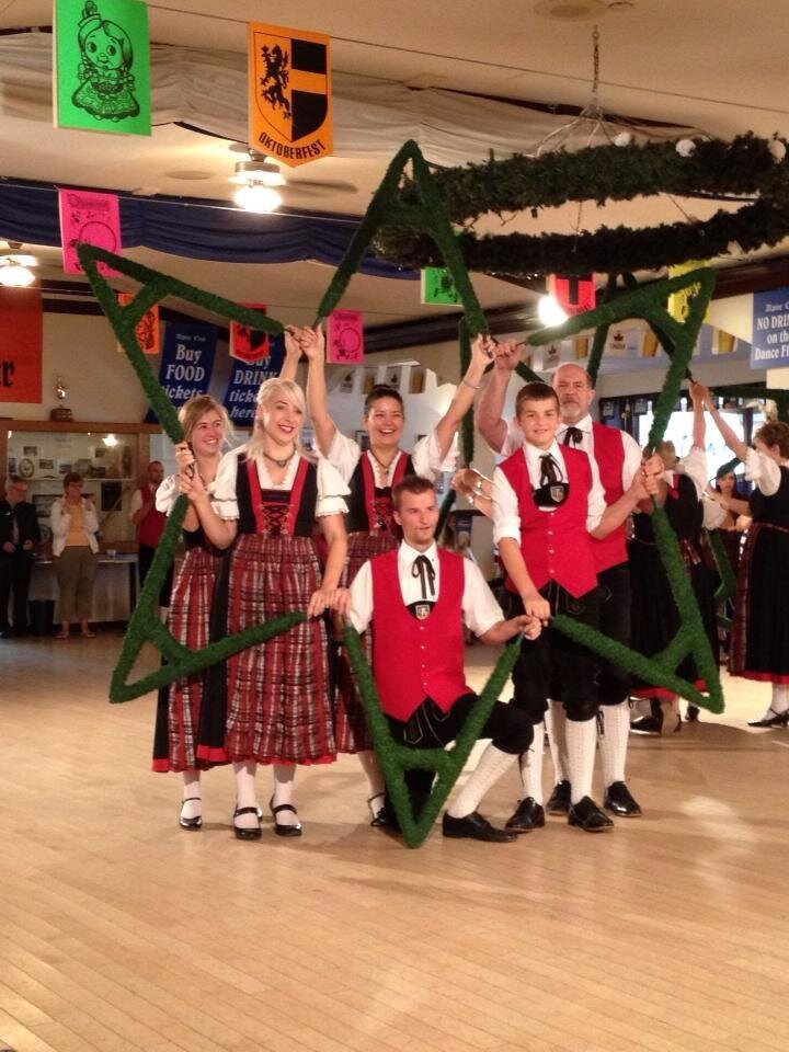The Kitchener Alpine Dancers are a lively, passionate, authentic European folk dance group. Specializing in schuhplattlers and the original holzhacker.