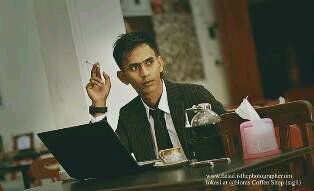Yang pengen jadi teman inviet aku PIN:23B87395