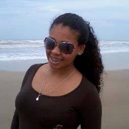 Posso resumir em três palavras o que aprendi sobre a vida: a vida continua.