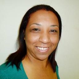 Simplismente serva e pronta pra te servir e fazer tua vontade, Senhor!
Mãe, cantora, esposa e feliz!!