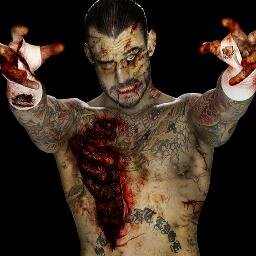 Critical and fan of wwe.
Crítico y fan de wwe.