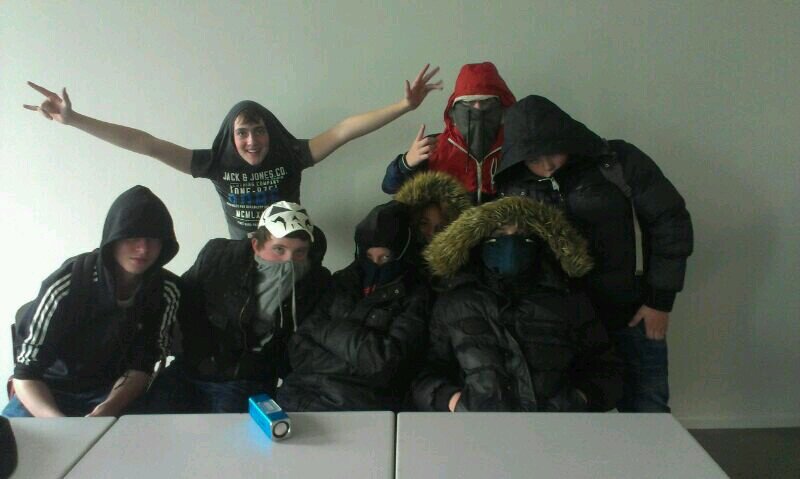 M.L.C (trust no one)