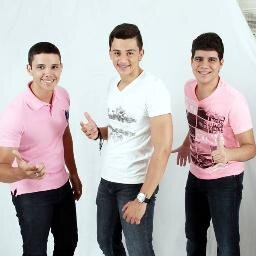 Oz Garotos é uma Banda de Arrocha e Forró de Sousa-PB. Composta por uma Galera Jovem e que Trás uma Mistura Diferente.       D2 PRODUÇÔES
