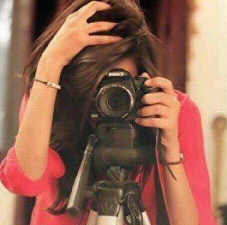 ‏‏انا طبعي عنيده واحب اسوي الي براسيシシ