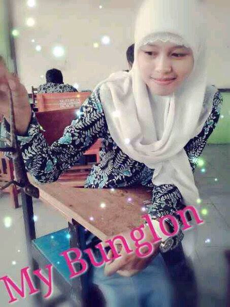 Follow twitter ku Ўǻ̀ǻ̀°˚˚°ǟǟa..