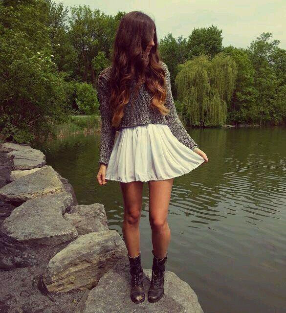 I'm Lena and ,  I have 17 year old ! I speak English. I Follow Back (I'm Blocked) !!!  ! ♥♥♥