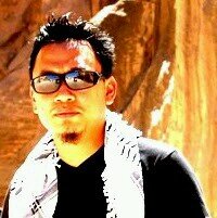 A realtor with special interests in Architecture/Language/Islamic Art & History/Social entrepreneurship/Photography/ 50% Java + 50% Kelantan = 100% Nusantara