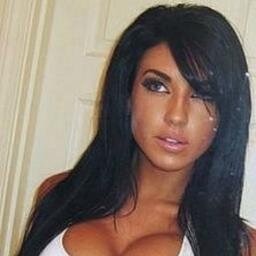 Уж сколько б жизнь нас не учила. а сердце верит в чудеса...